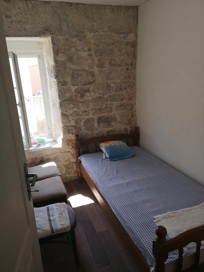 Hostel Michel *