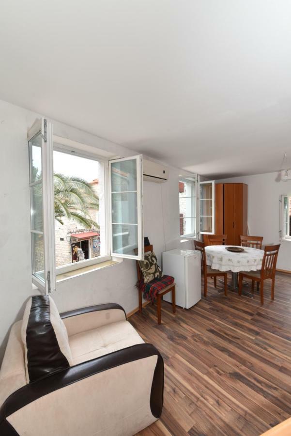 Hostel Michel
