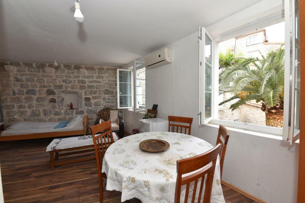 Hostel Michel
