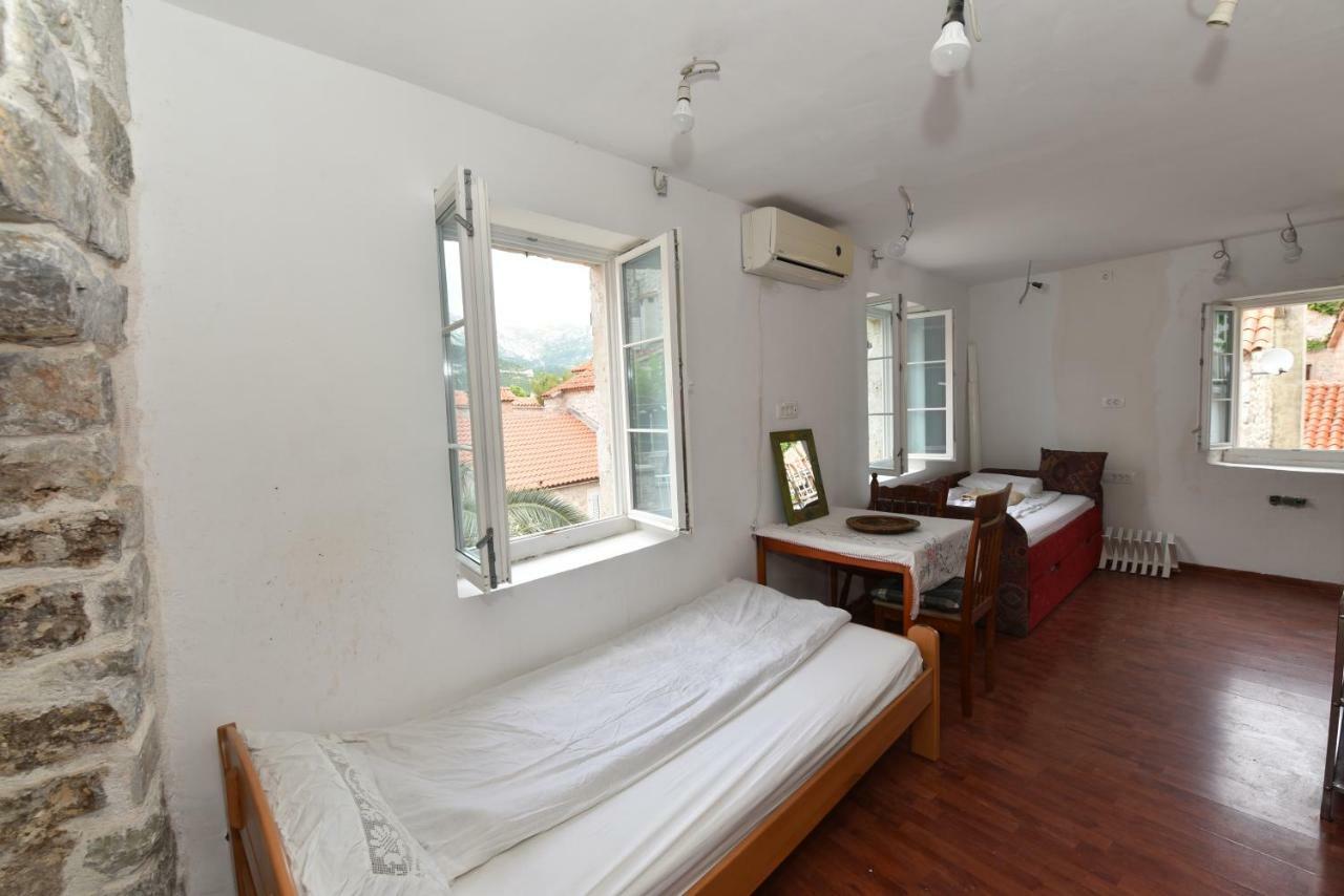 Hostel Michel